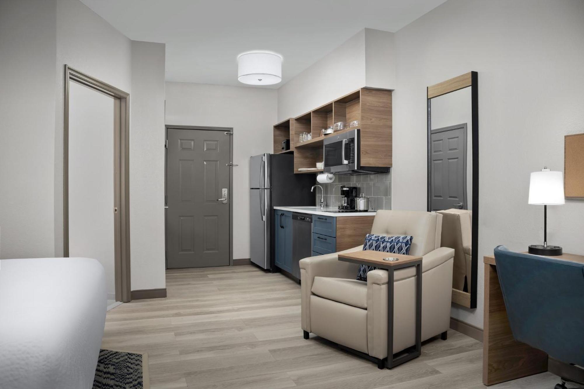 Candlewood Suites Alexandria - Fort Belvoir By Ihg Экстерьер фото